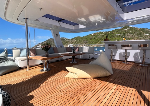Sunreef Yachts 70 9