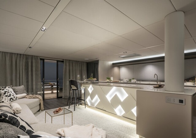 Sunreef Yachts 70 13