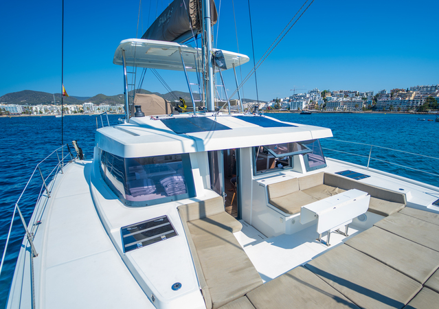 Rent Bali Catamarans 4.8 in Ibiza