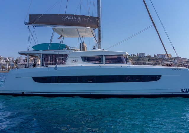 Bali Catamarans 4.8