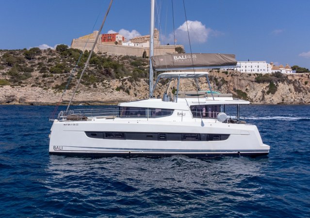 Bali Catamarans 4.8