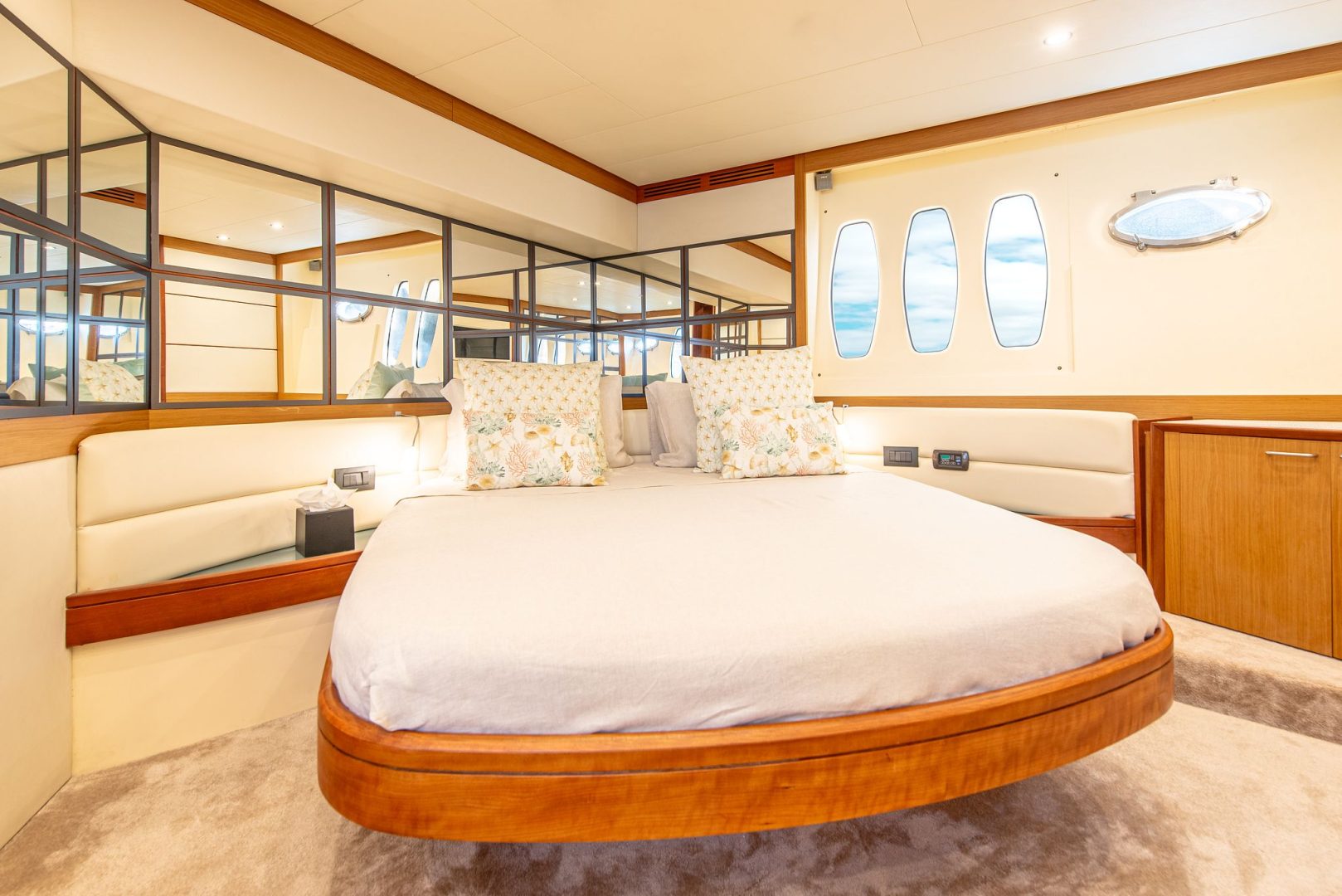 Abacus 61 ESTELA