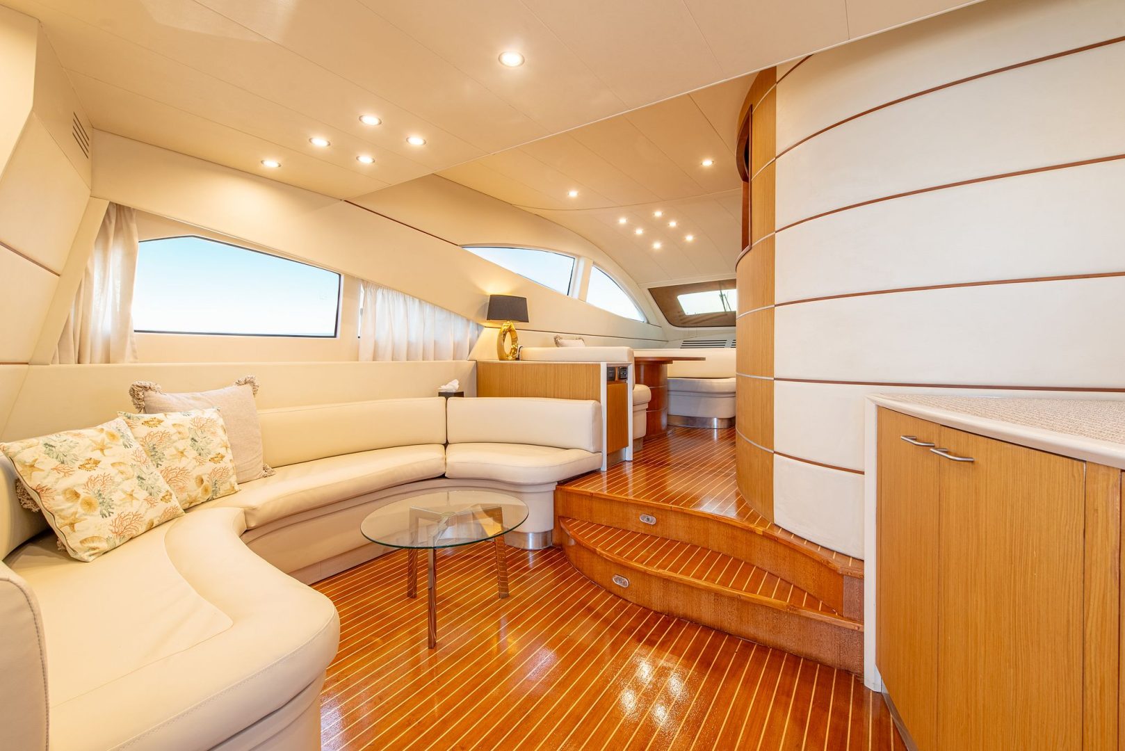 Abacus 61 ESTELA