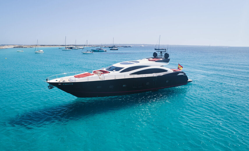 Sunseeker Predator 92 - Ibiza Boat Experience