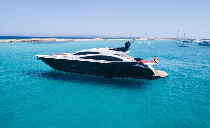 Sunseeker Predator 92 UM7 3