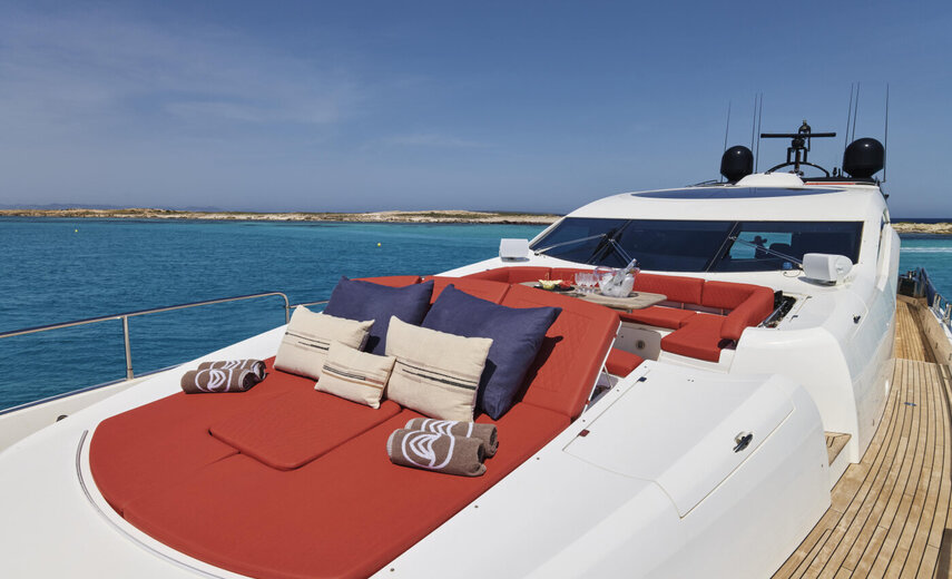 Sunseeker Predator 92 UM7 5