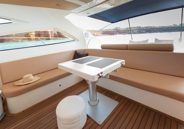 Astondoa 53 Open
