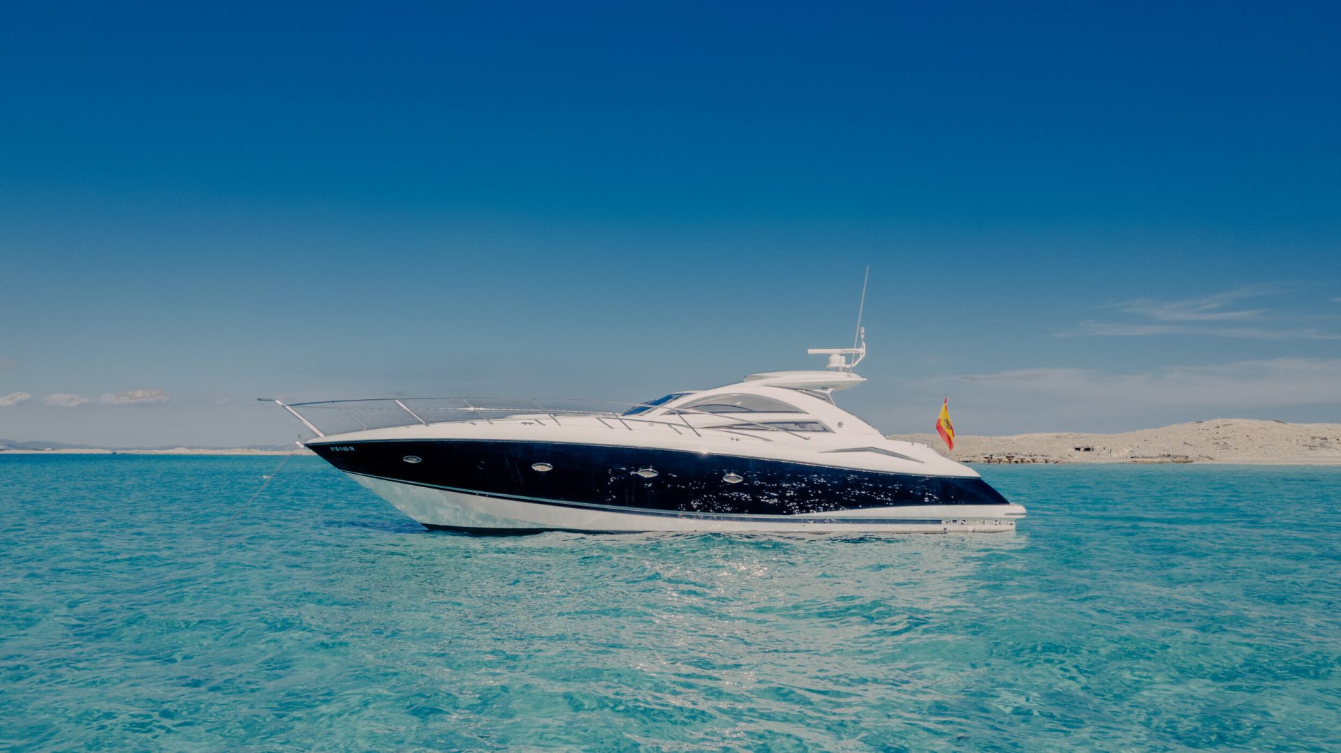Sunseeker Portofino 53 - La Brise Charter Ibiza