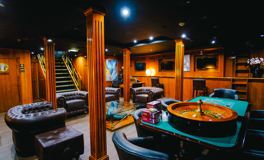 Yachting France        HARMONY II 18