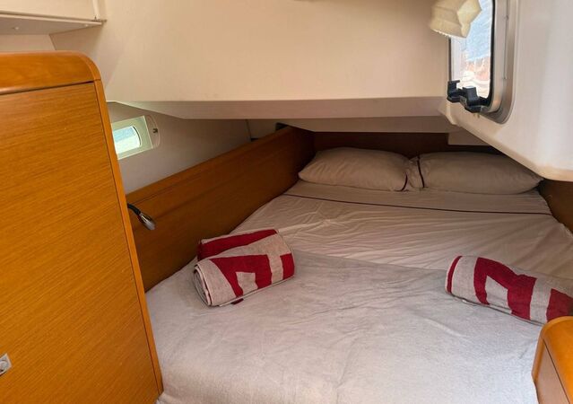 Jeanneau Sun Odyssey 449 Mientras Tanto