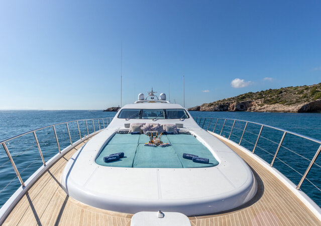 Mangusta 108