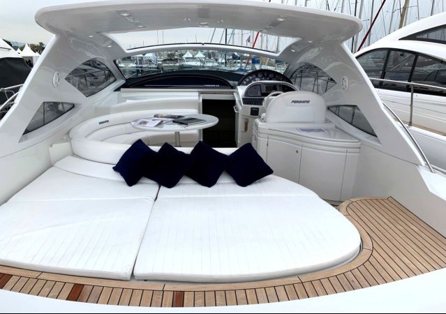 Pershing 43 Nina