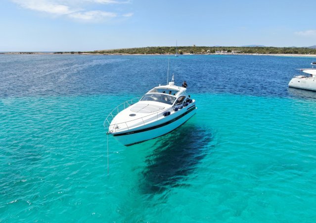 Pershing 43 Nina