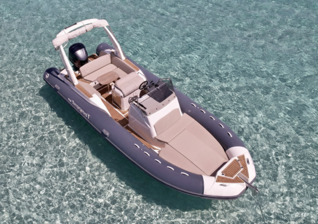 Capelli Tempest 800 - La Brise Charter Ibiza