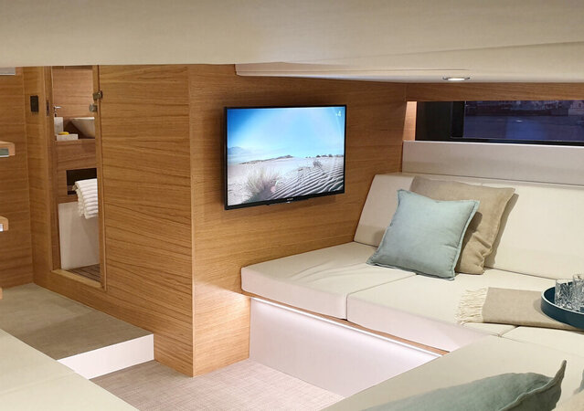De Antonio D42 Open
