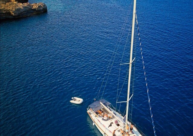 Bavaria 46 3