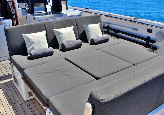 Fjord 40 Open Celebrate