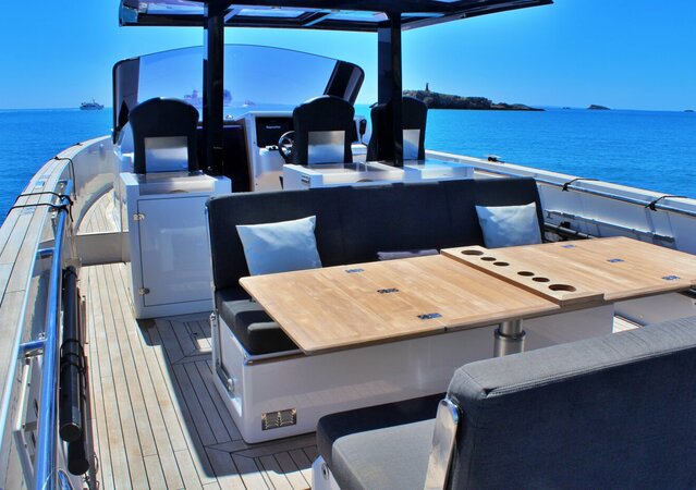 Fjord 40 Open Celebrate