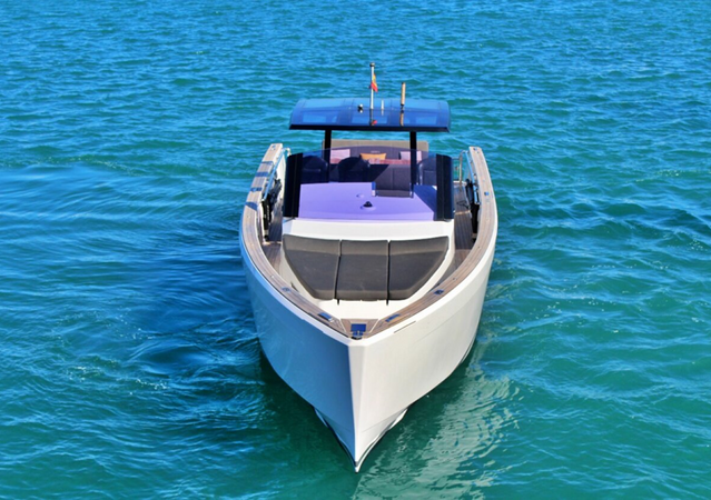 Fjord 40 Open Celebrate