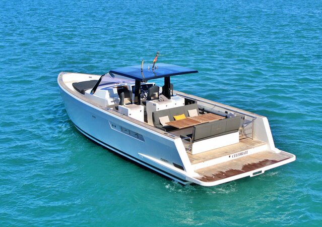 Fjord 40 Open Celebrate
