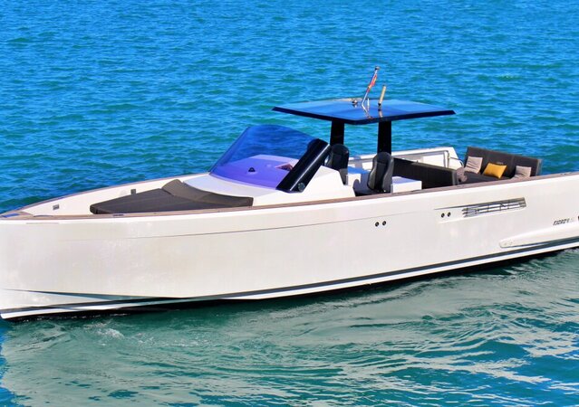 Fjord 40 Open Celebrate