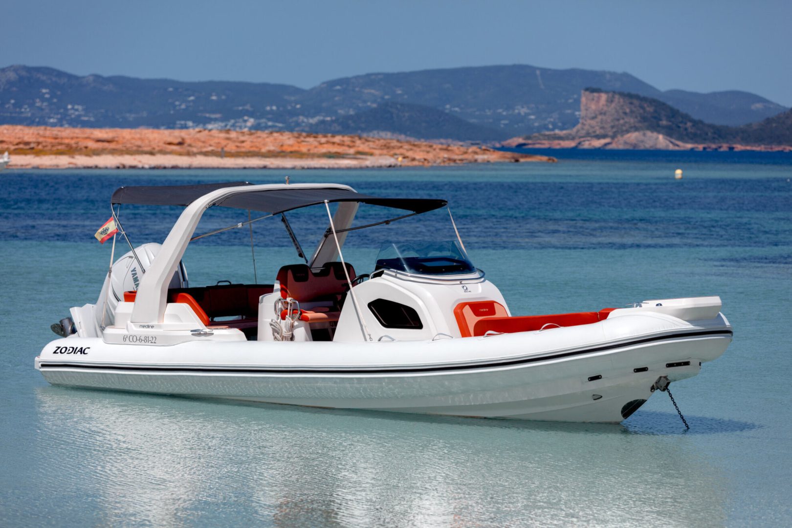 Zodiac Medline 9 - La Brise Charter Ibiza