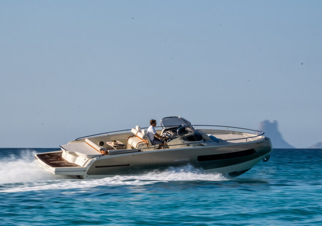 Invictus 280GT Delphi