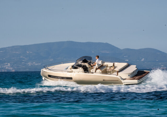 Invictus 280GT Delphi