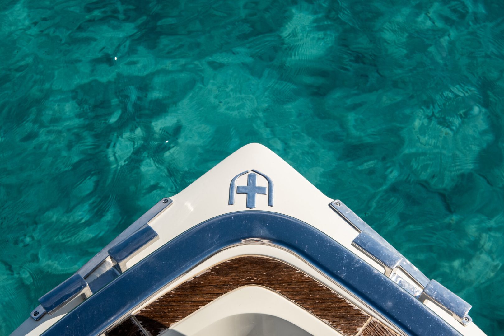 Invictus 280GT