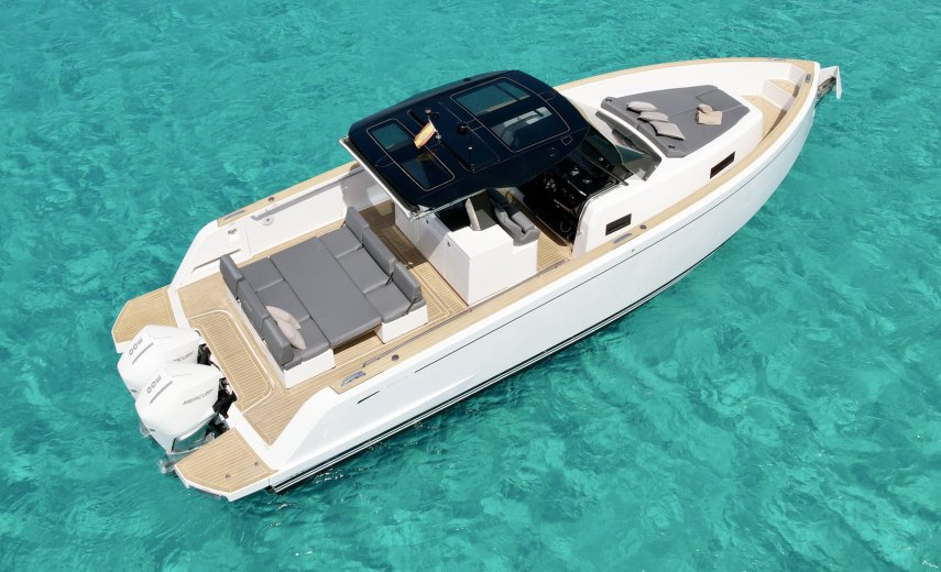 Pardo Yachts 38 - Ibiza Boat Experience