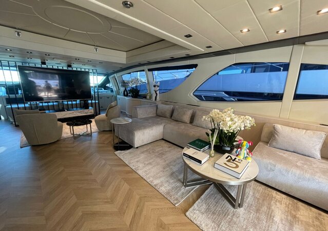 Mangusta 130 5