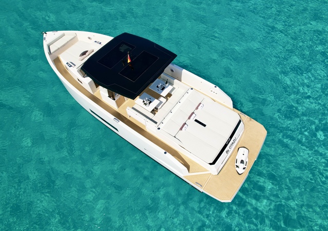 Rent De Antonio D42 Bb OTAZU in Ibiza