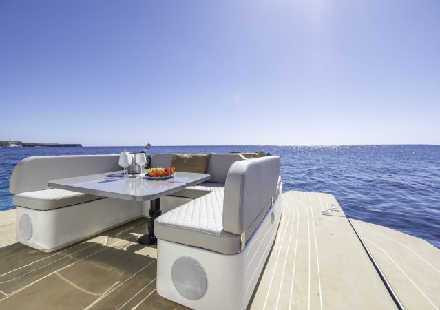 Kumbra Yachts 34  Livia
