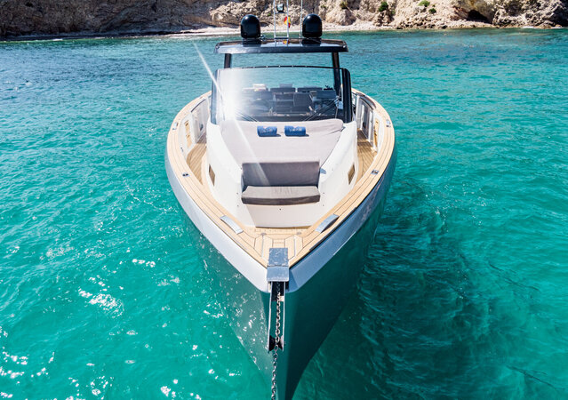 Fjord 52 LOLO III