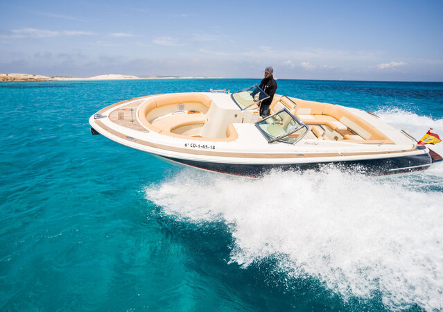 Chris Craft 28