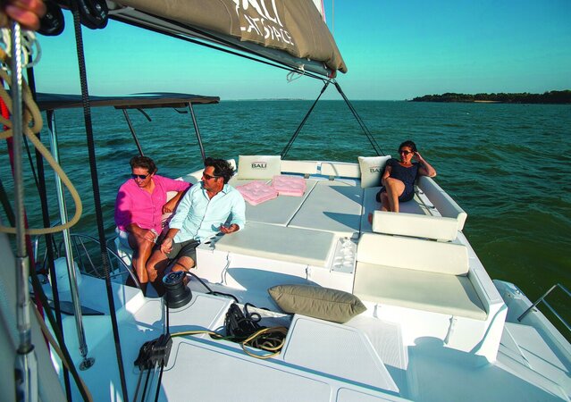 Bali Catamarans Catspace Somnis