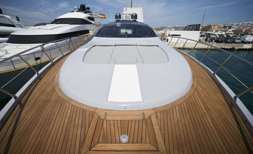 Mangusta 92 Five Stars 3