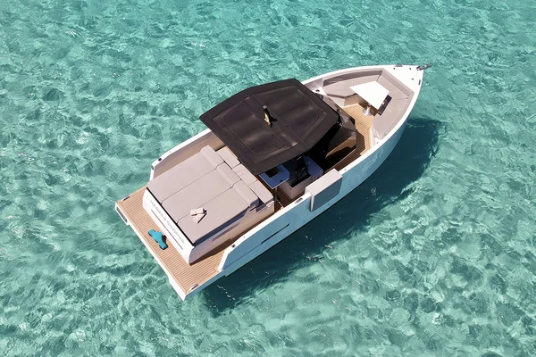 De Antonio 28 Open “Habeas Corpus”: Sail with Style and Freedom in Ibiza and Formentera