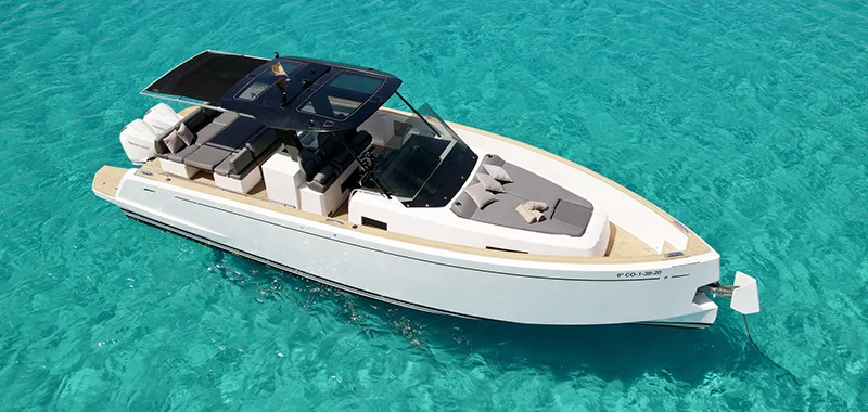Pardo Yachts 38 Just Calm