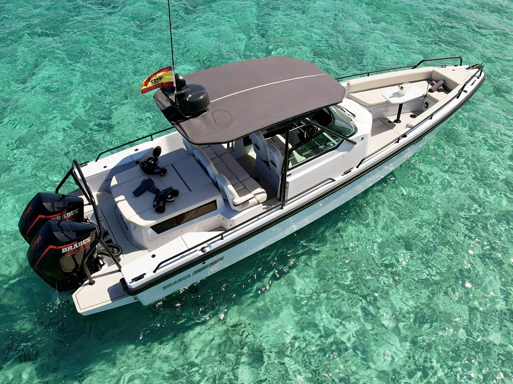 Axopar Brabus 500 Just Cool: Speed, Design, and Exclusivity in Ibiza and Formentera