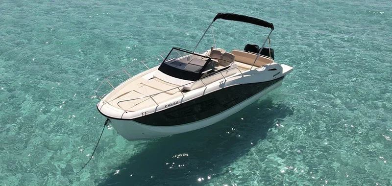 Quicksilver 875 Sundeck Just Feel