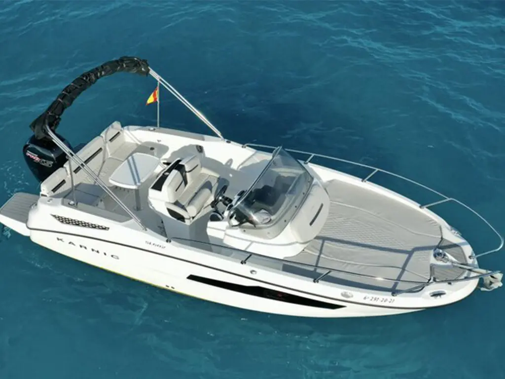 Descubriendo la Elegancia en el Mar: Karnic SL 602 Mareri